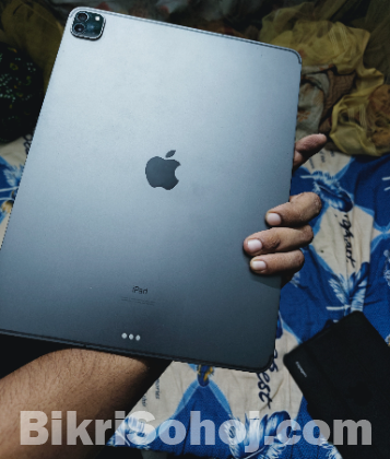 iPad Pro 12.9-inch (4th Generation) Wi-Fi + Cellular